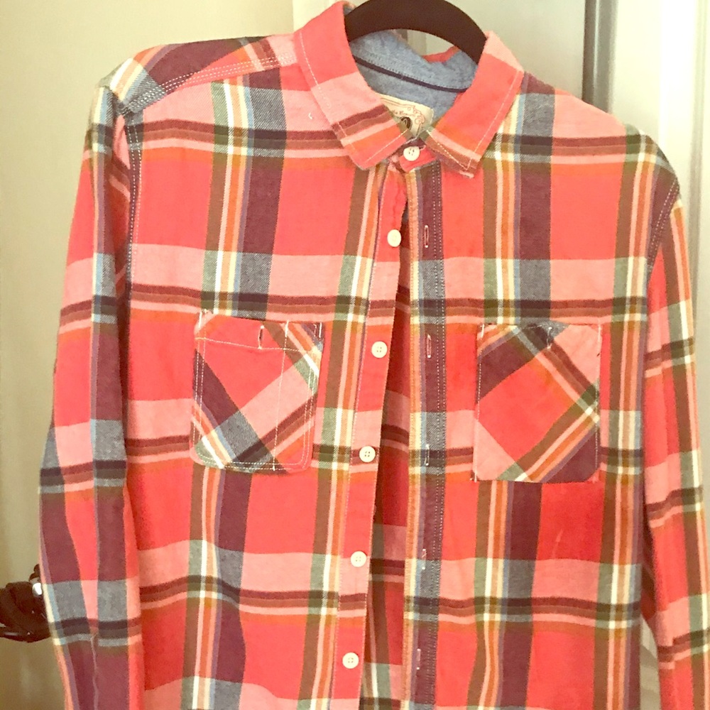 JNGO Long Sleeve T-Shirt